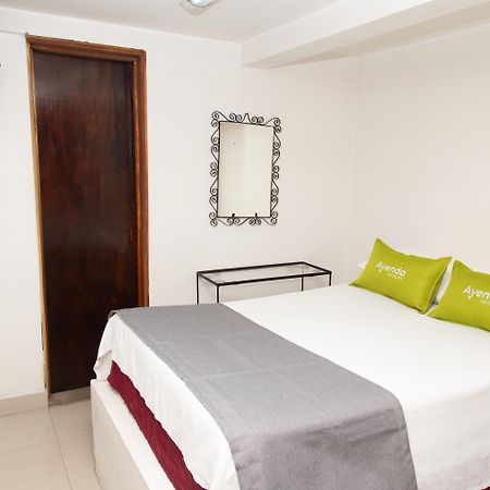 ホテル Ayenda 1131 Casa Valencia マニサレス エクステリア 写真